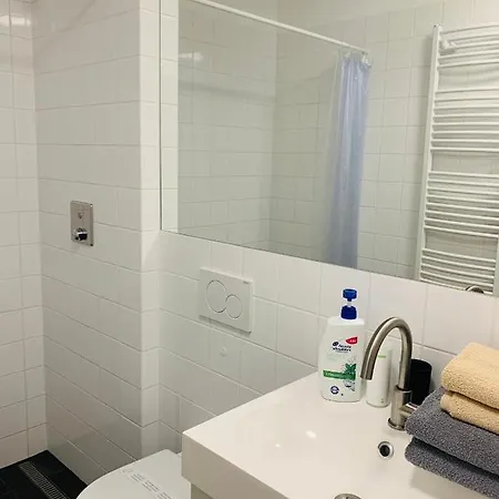 Cozy Friendly Place With Free Parking Prague Exterior photo